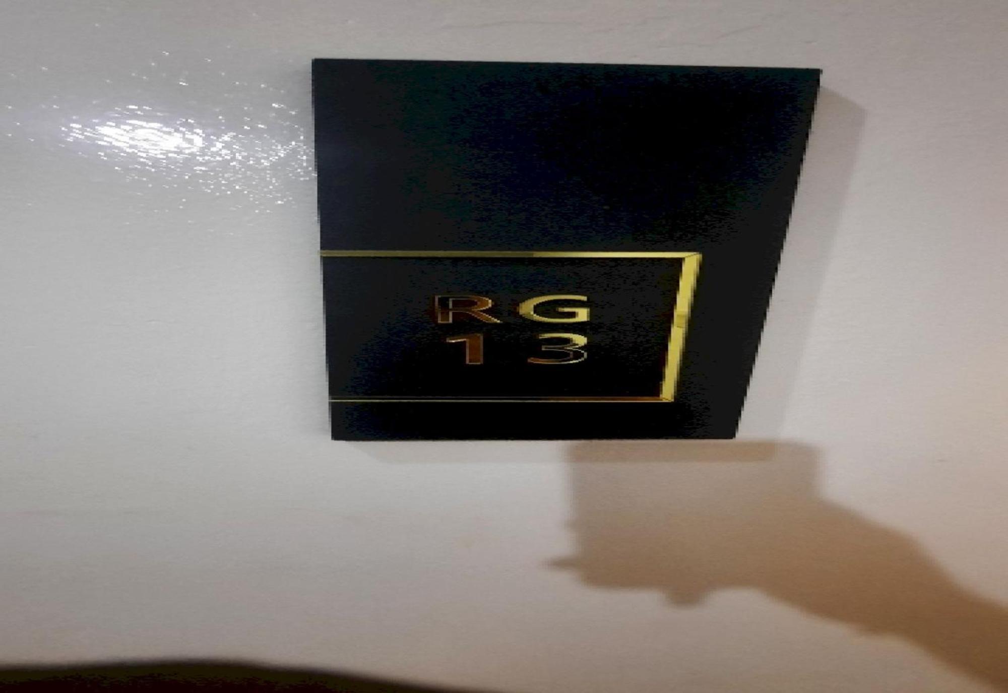 Super Oyo 90724 Rg Hotel Air Hitam Екстериор снимка